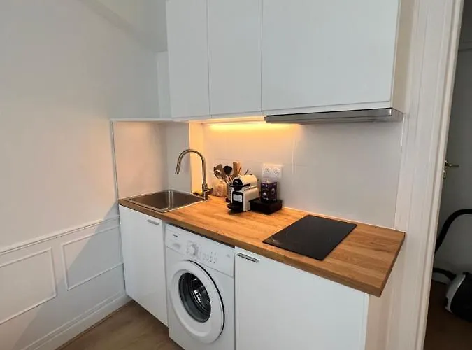 Cozy Tour Eiffel * Parigi